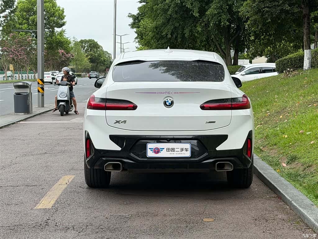 BMW X4, 2023 все фото