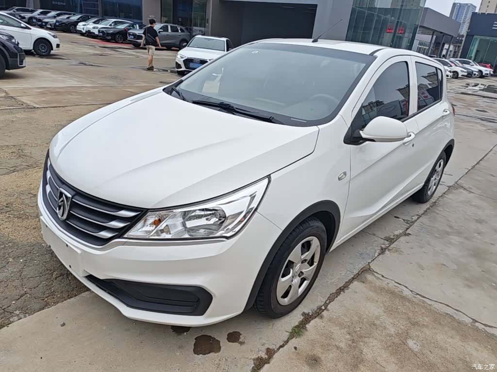 Wuling 310, 2020 1