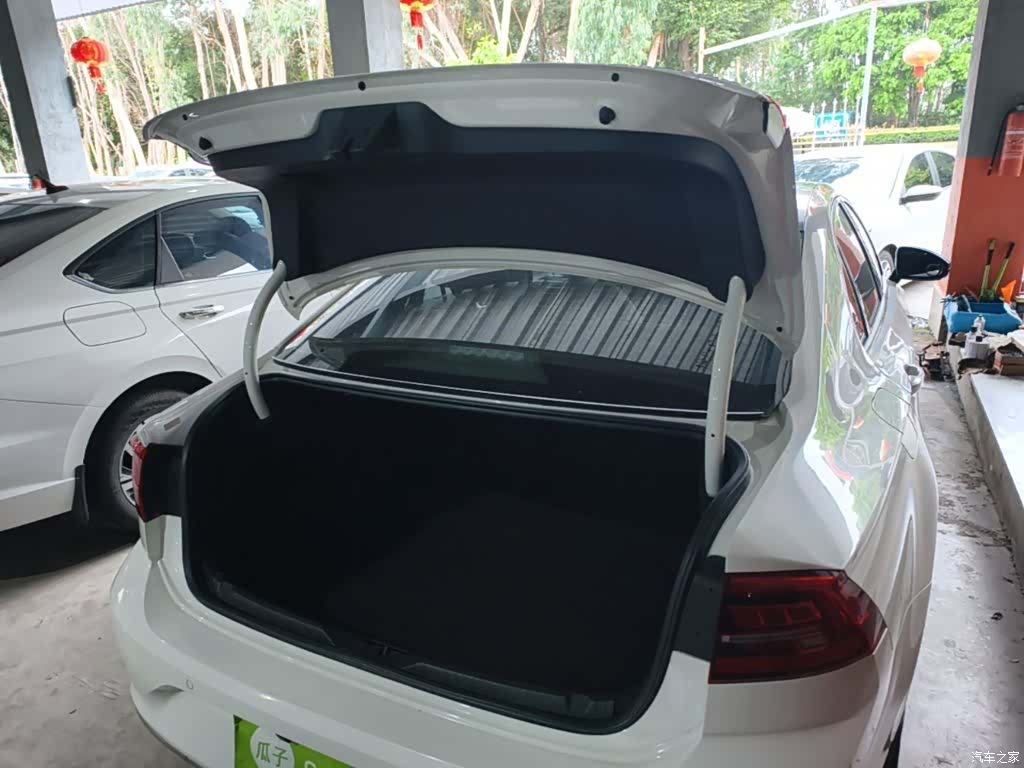 Volkswagen Lamando, 2019 19