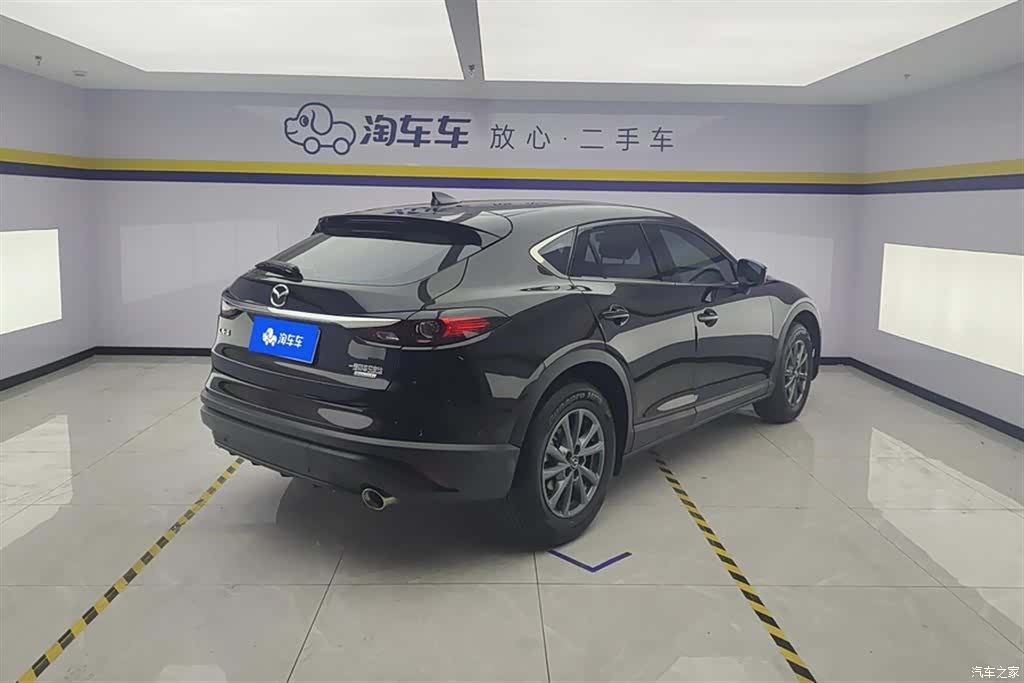 Mazda CX-4, 2021 3