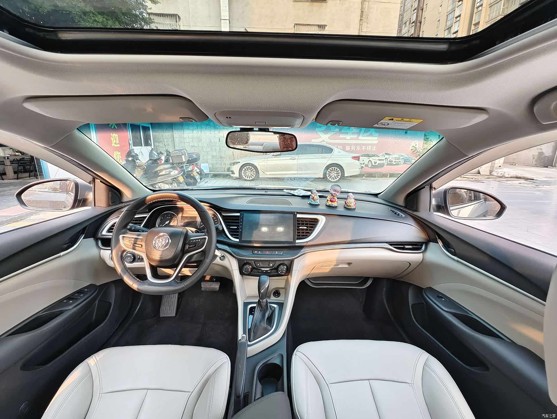 Buick V, 2018 все фото