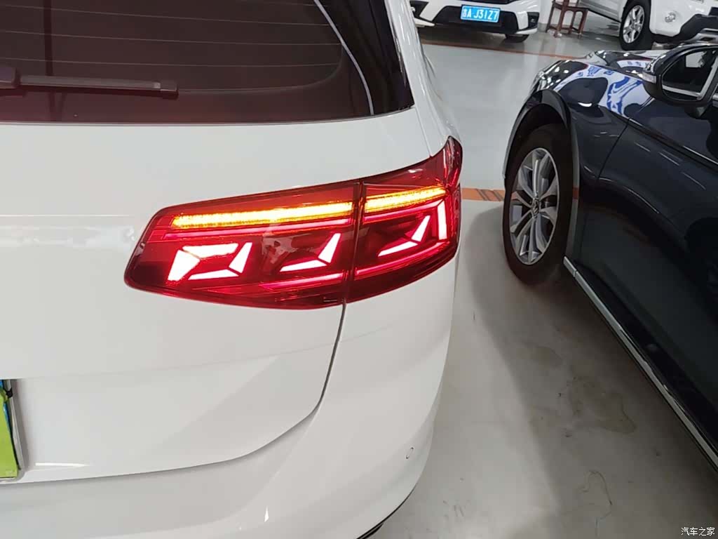 Volkswagen Variant, 2023 8