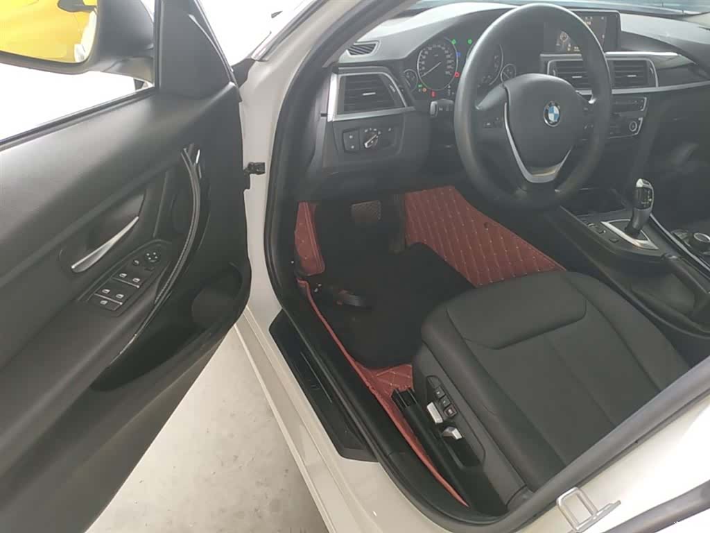 BMW 3 Series, 2017 16