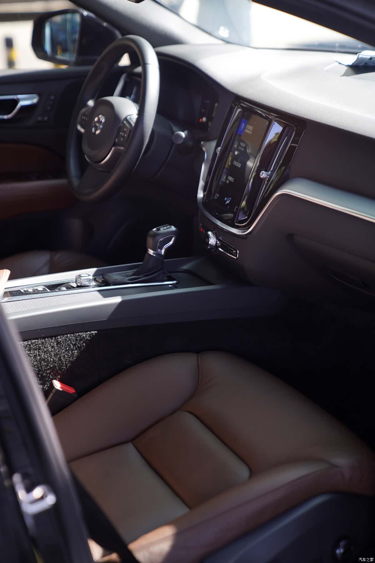 Volvo S60, 2020 10