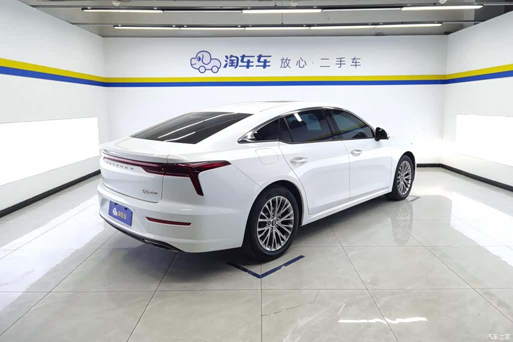 Bestune B70, 2023 3