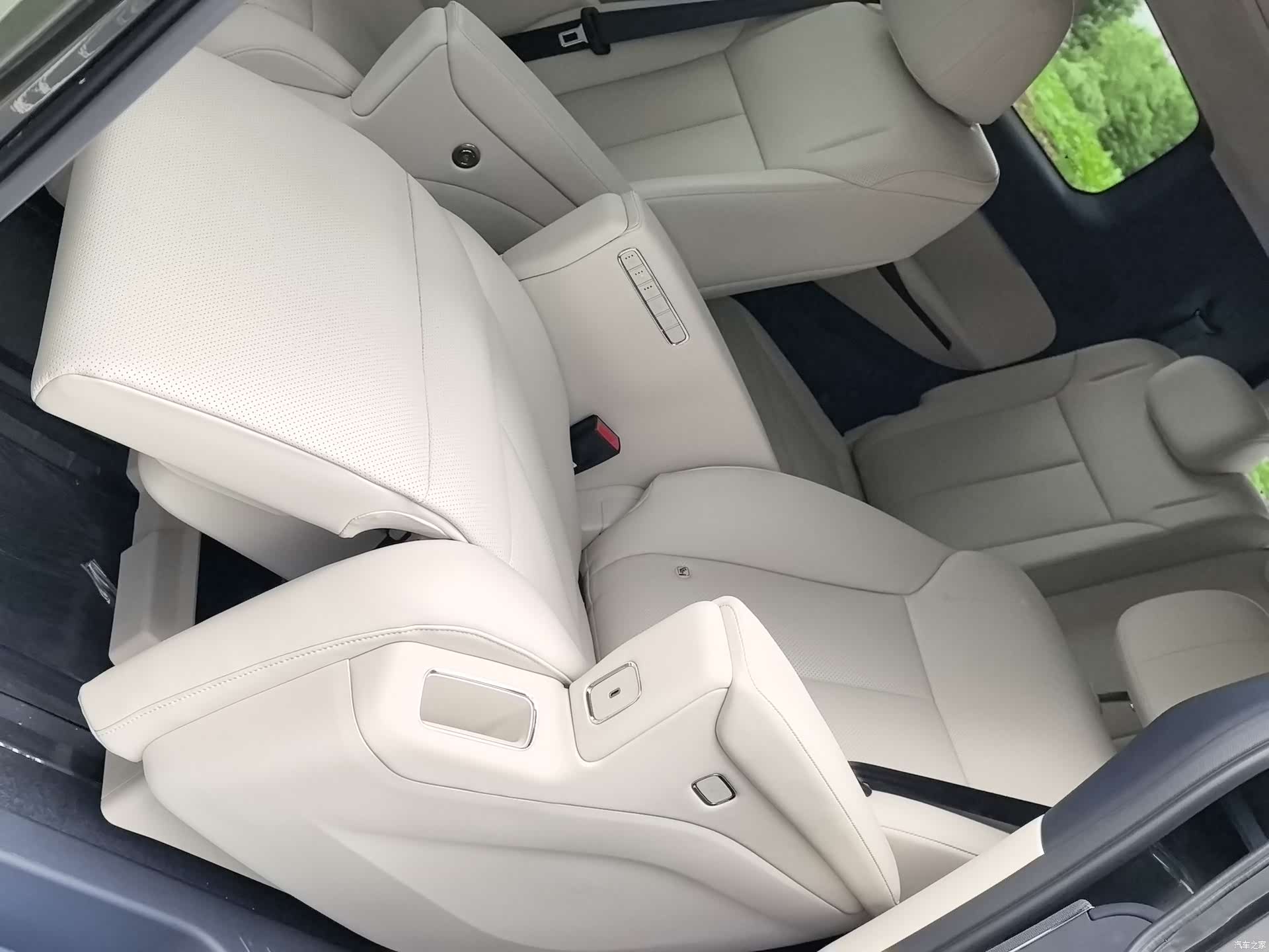 BAIC V9, 2026 17