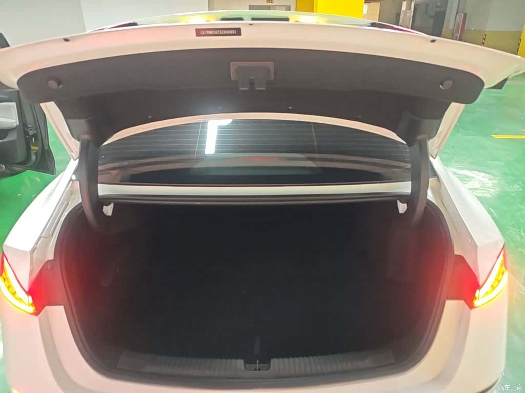 Roewe D7, 2025 19