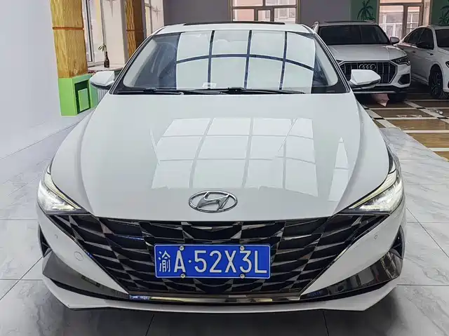 Hyundai Elantra 2022 — купить из Китая под заказ