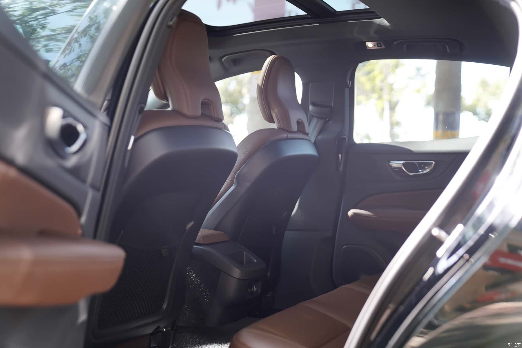 Volvo S60, 2020 8