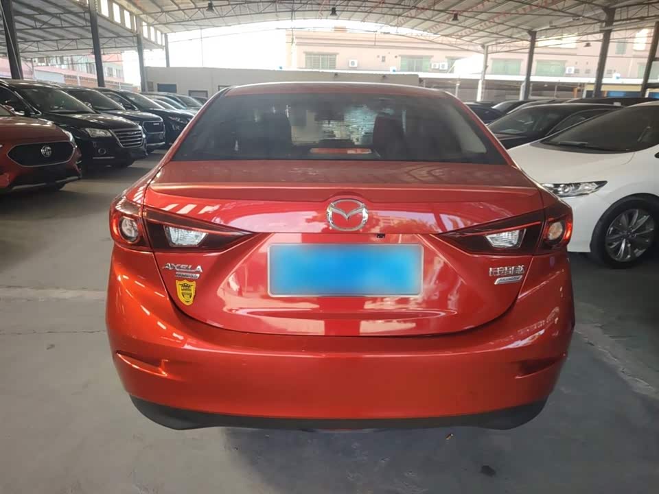 Mazda 3 Angkesaila