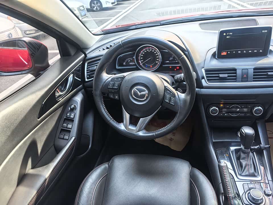 Mazda 3 Angkesaila