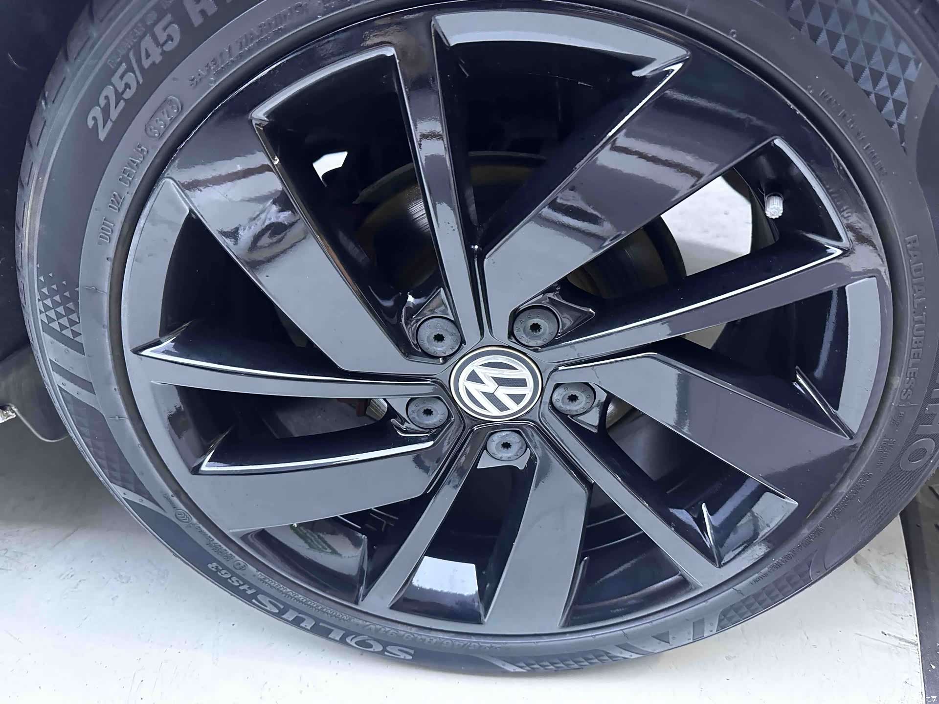 Volkswagen Sagitar, 2021 15