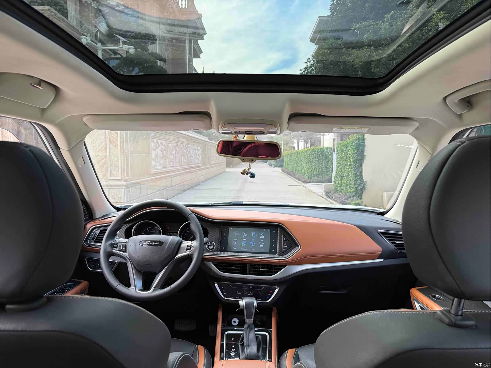 Zotye T300, 2019 6