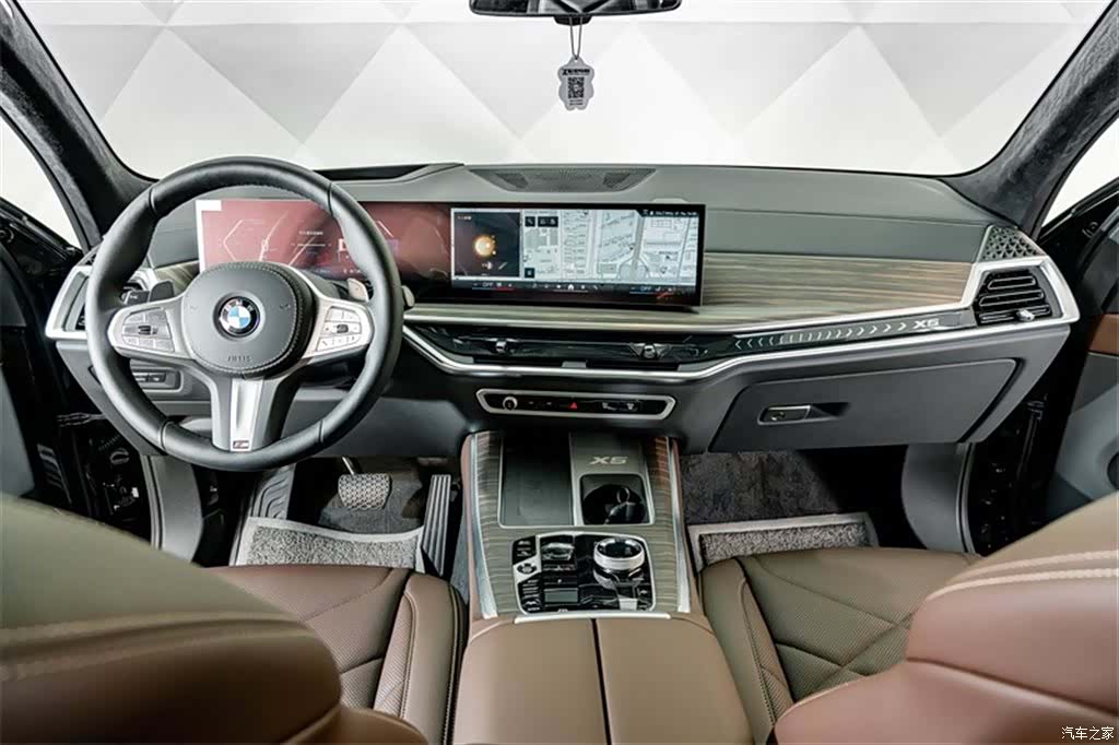 BMW X5, 2026 13