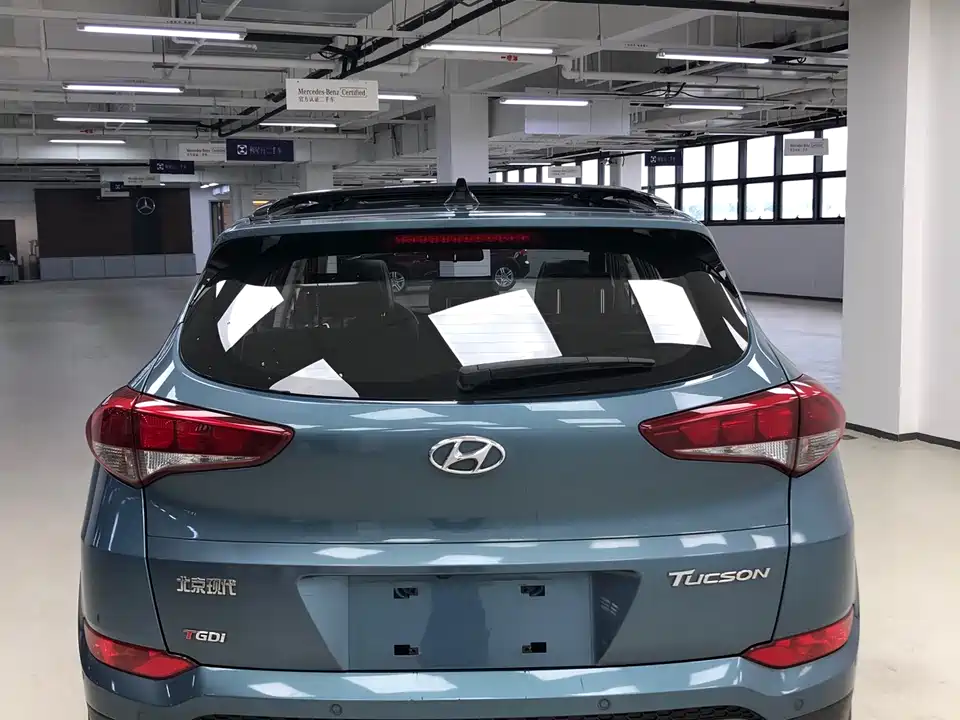 Hyundai Tucson