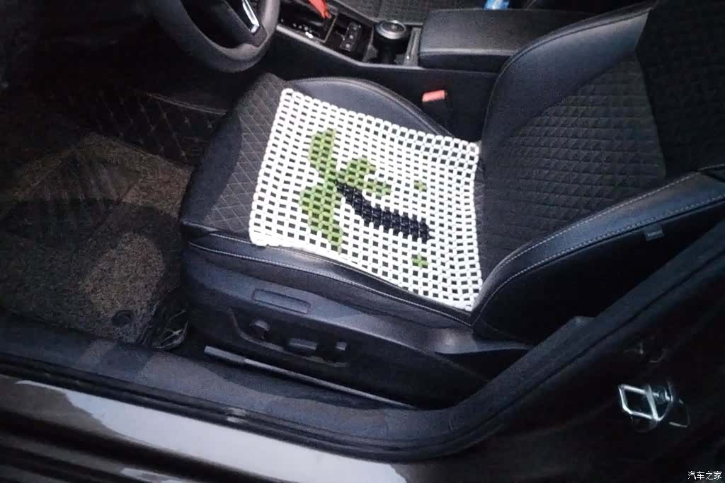 Skoda Superb, 2018 9