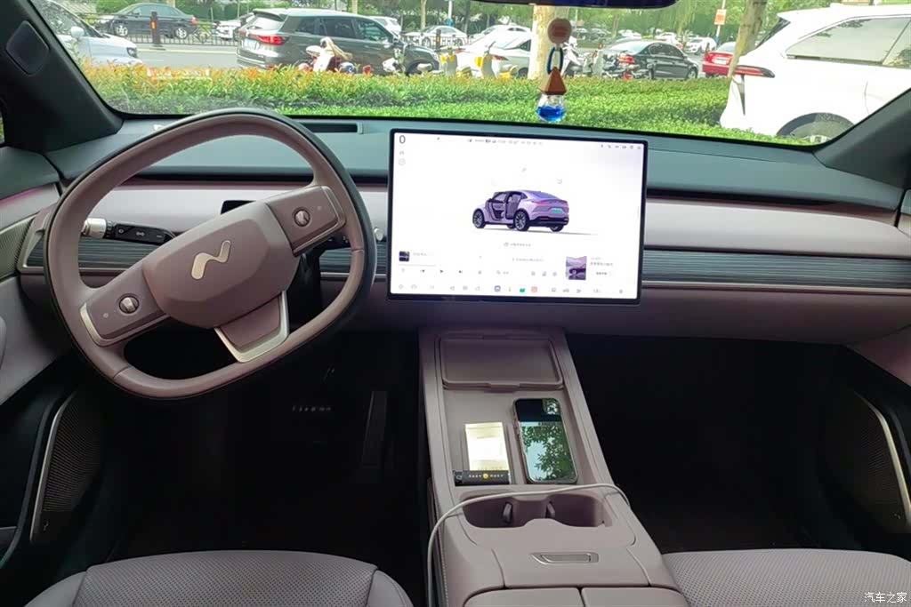 NIO L60, 2025 12