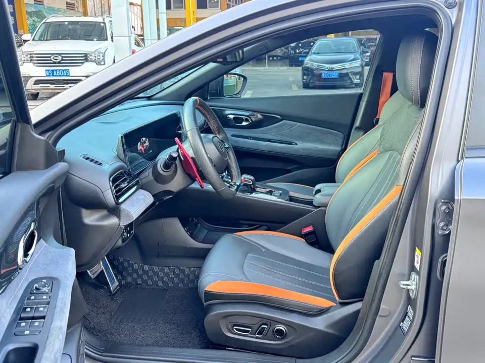 Trumpchi Shadow Leopard