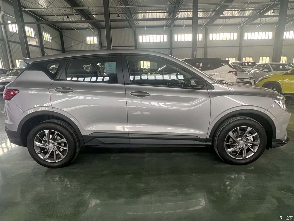 Geely Coolray, 2026 7