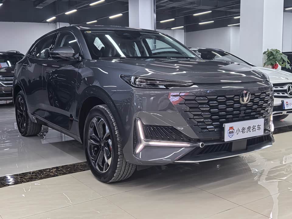 Changan UNI-K Smart iDD