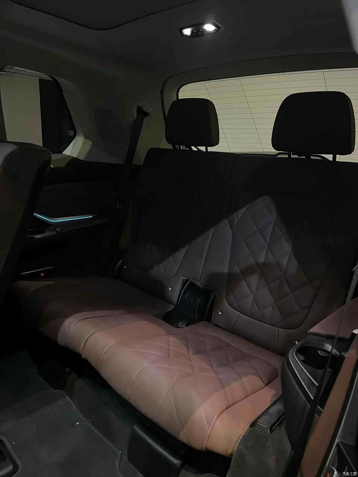 BMW X7, 2024 11