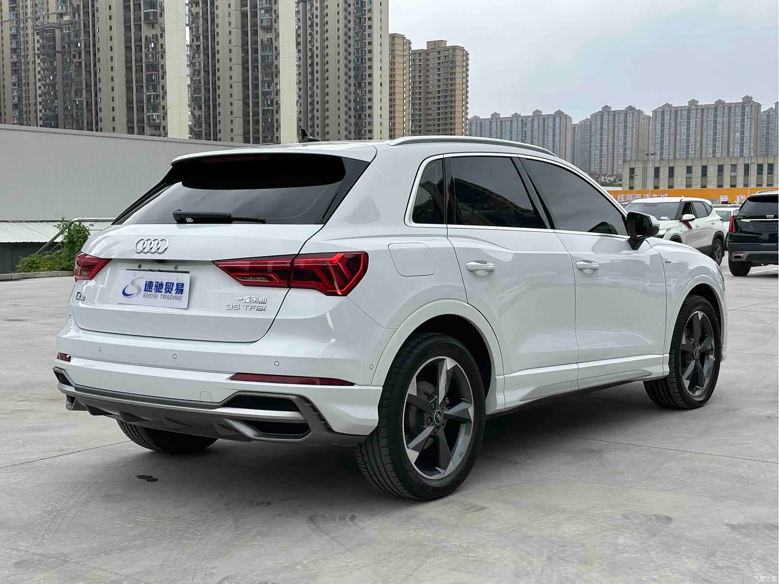 Audi Q3, 2022 6