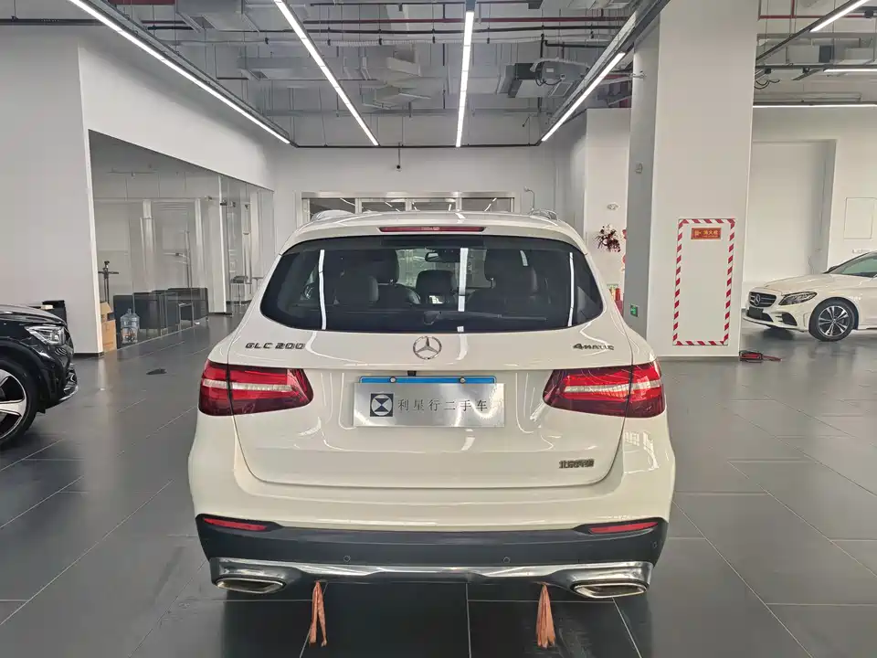 Mercedes-Benz GLC Mercedes-Benz GLC