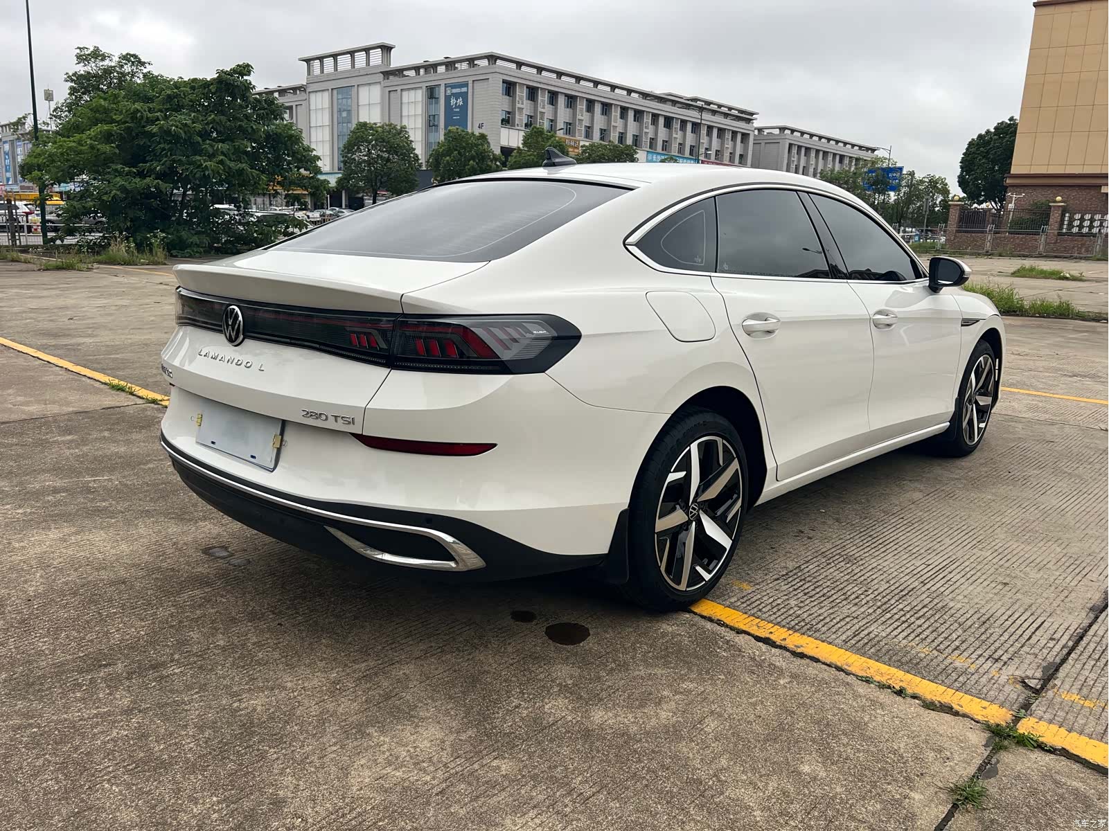 Volkswagen Lamando, 2023 11
