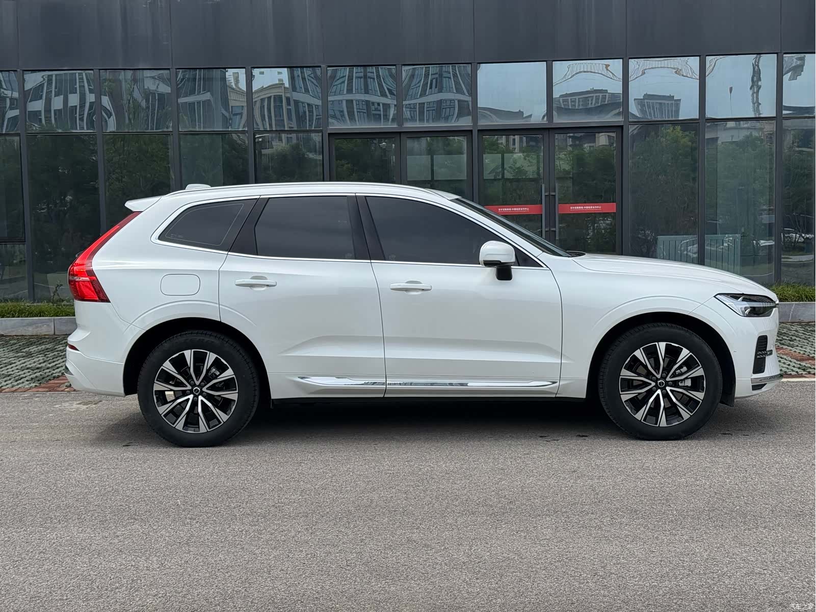Volvo XC60, 2023 23