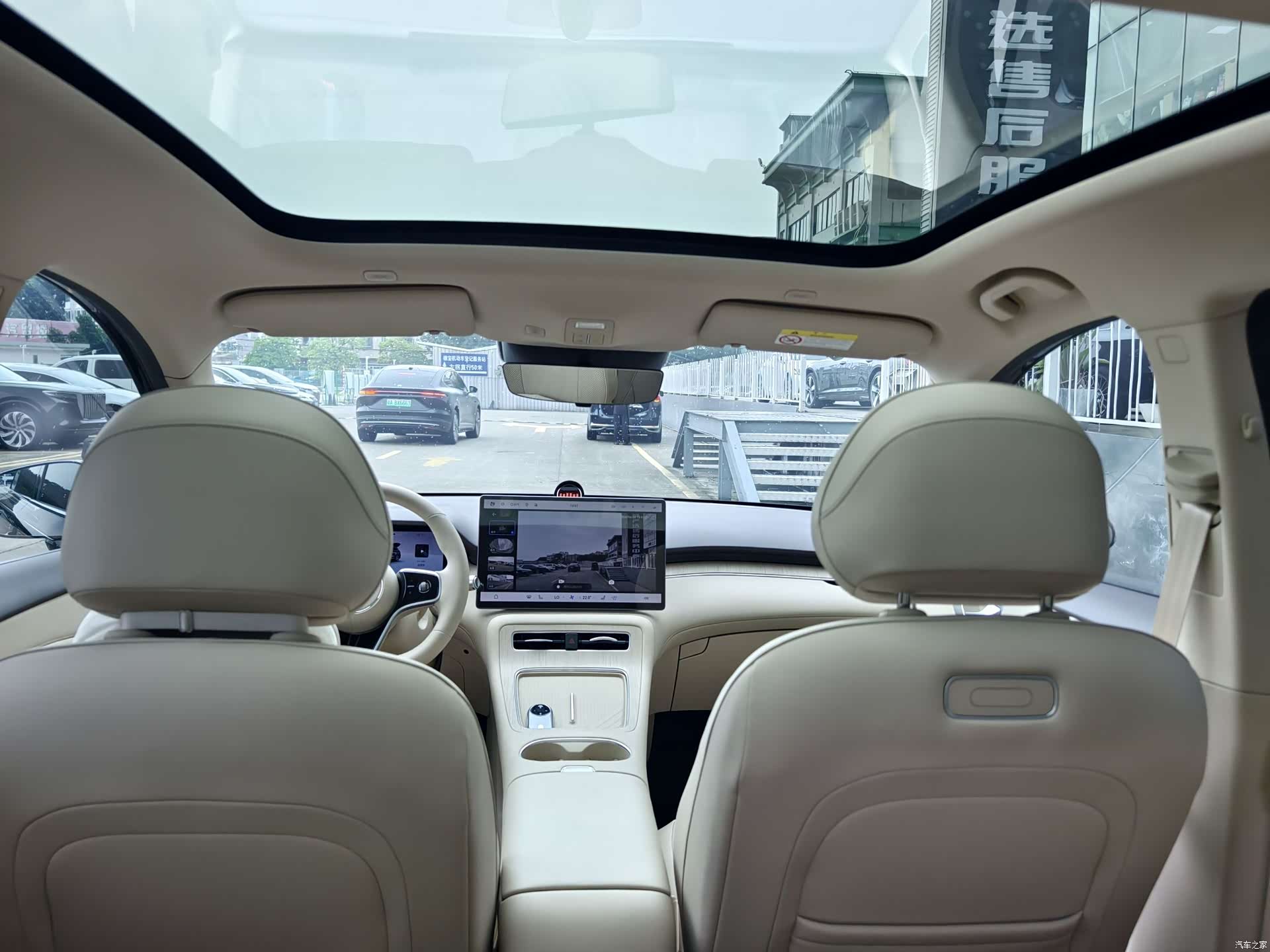 SAIC ShangJie H5, 2025 9