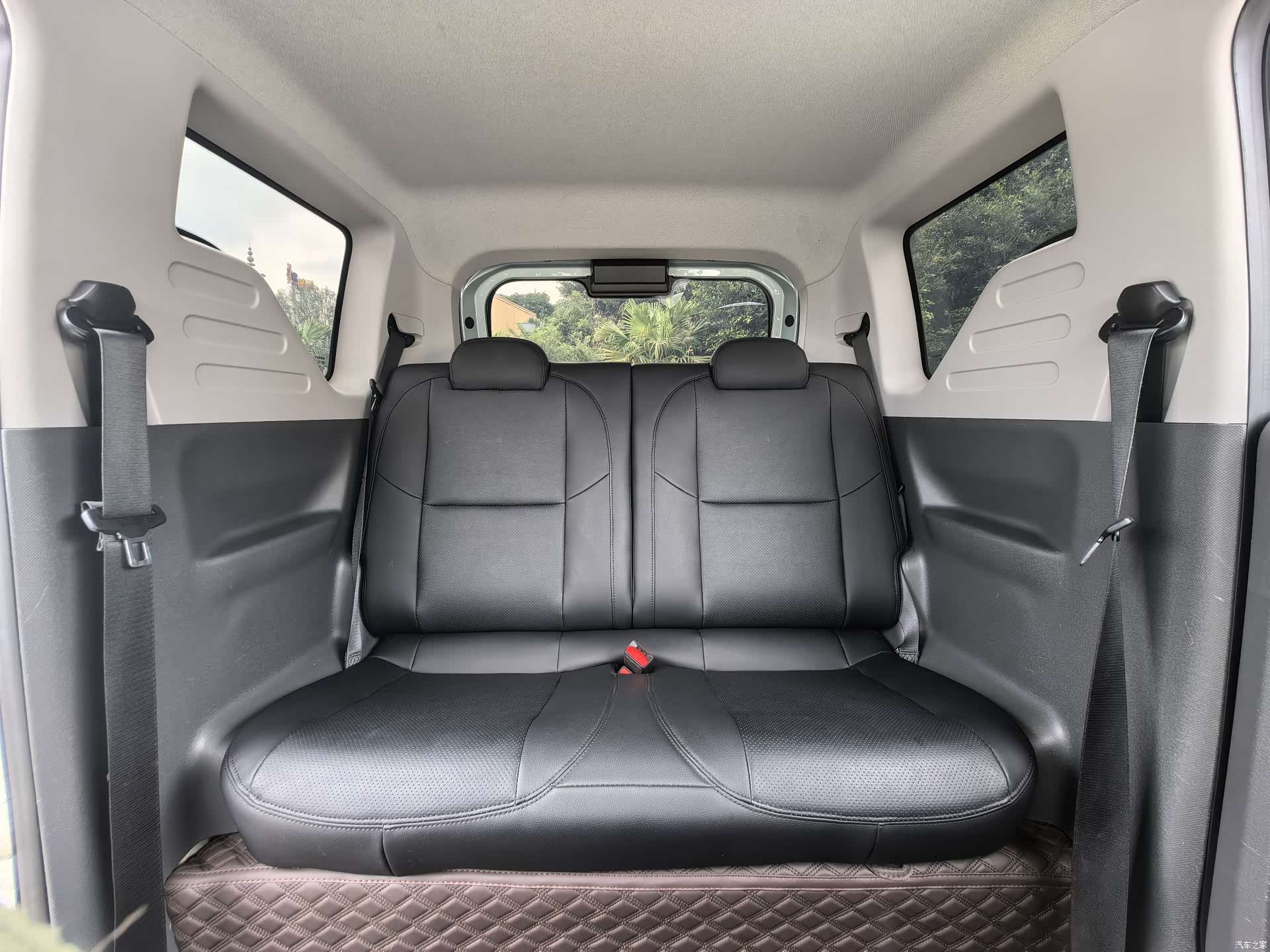 Geely Panda, 2023 19