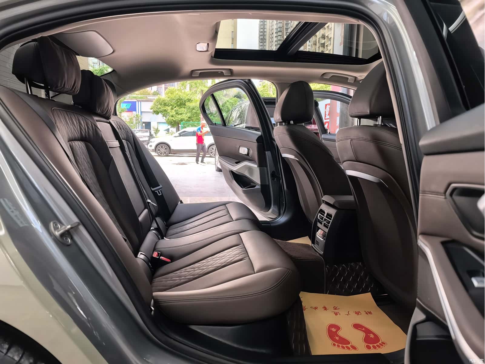 BMW i3, 2022 13