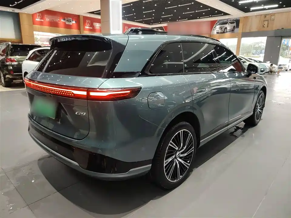 XPENG G9