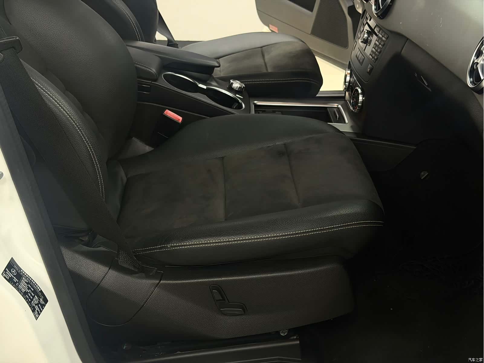 Mercedes-Benz GLK-Class, 2015 16