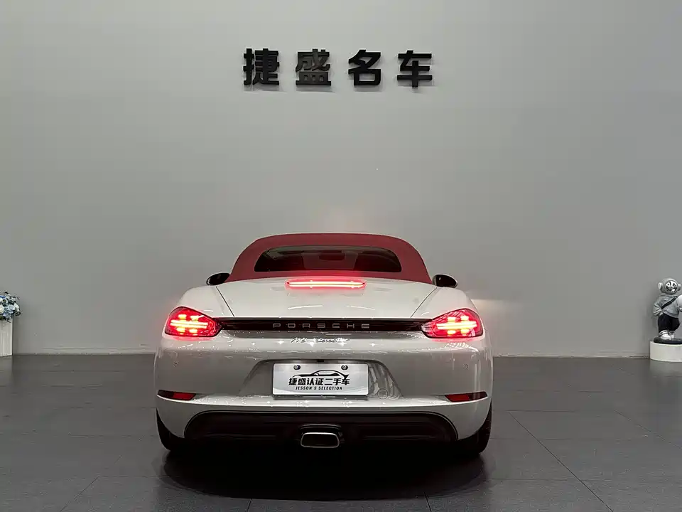 Porsche 718