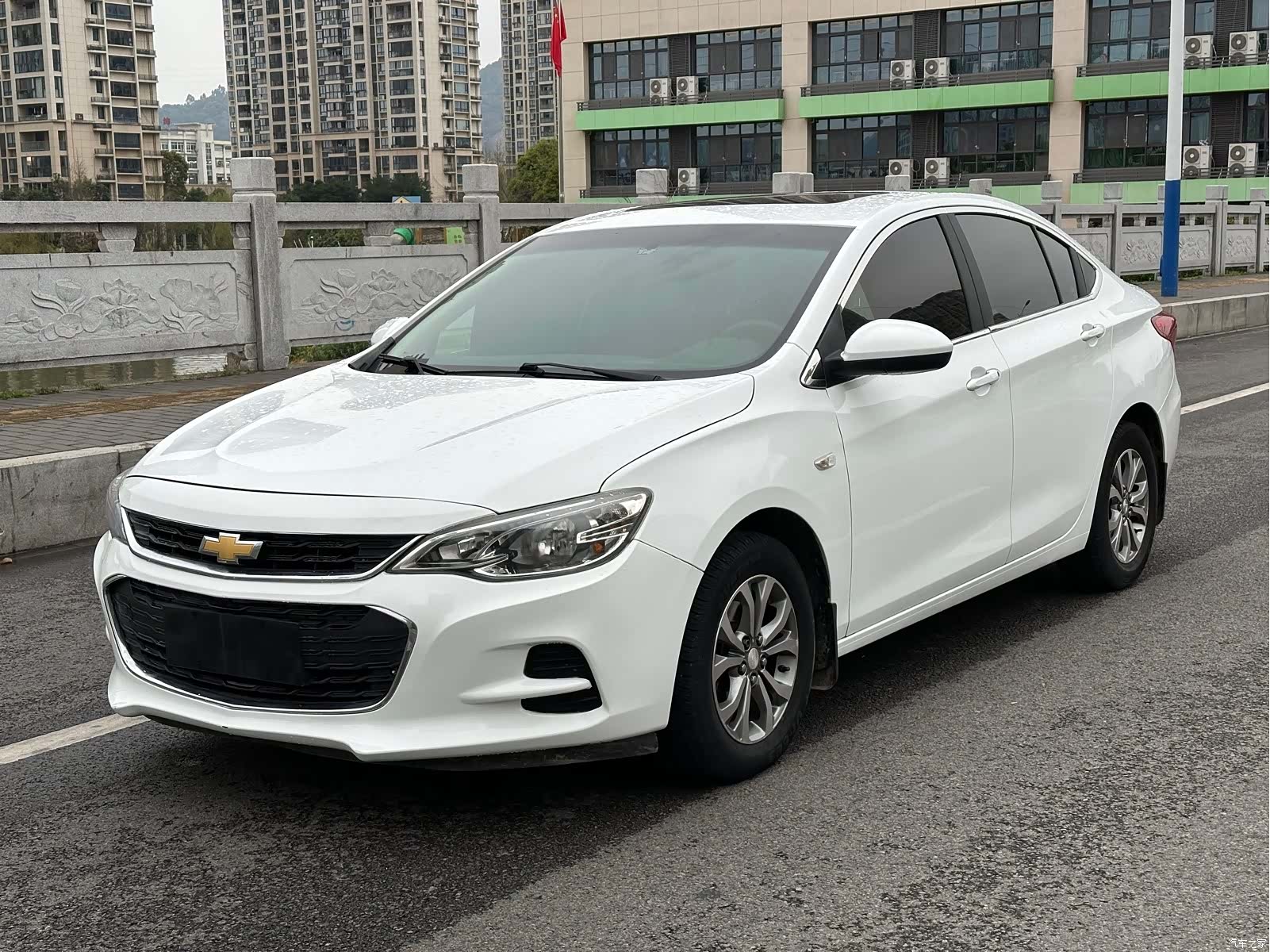 Chevrolet 320, 2018 1