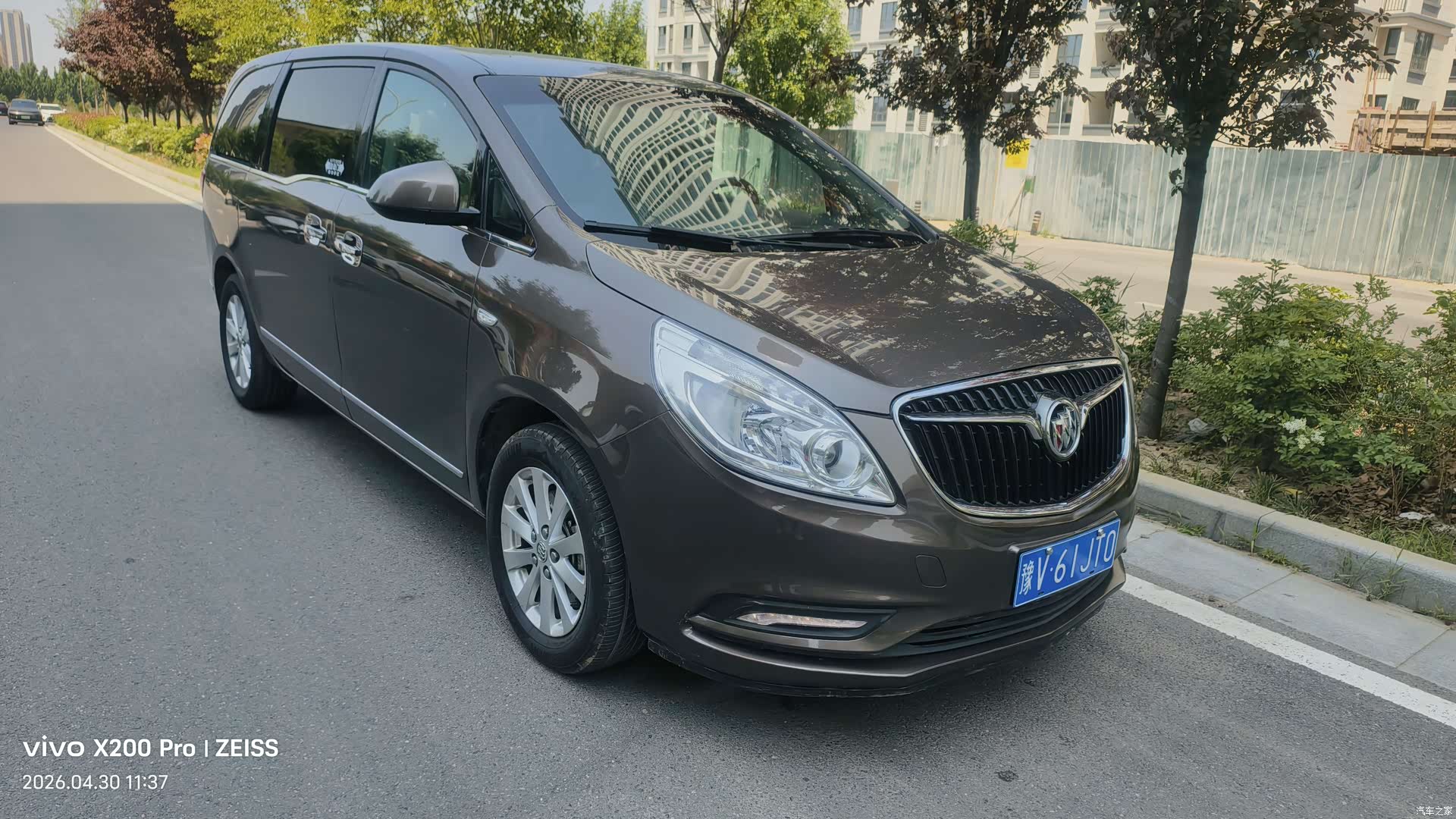 Buick GL8, 2017 3