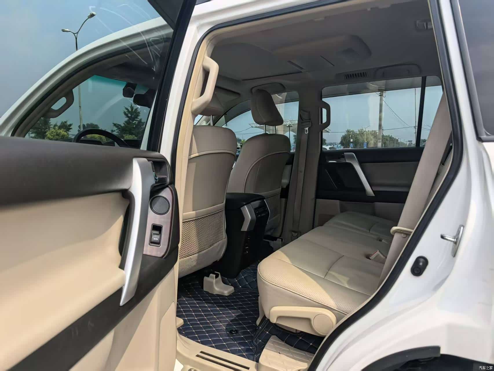 Toyota Prado, 2013 9
