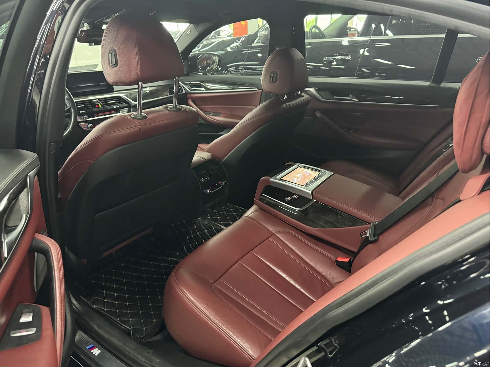 BMW 5 Series, 2018 6