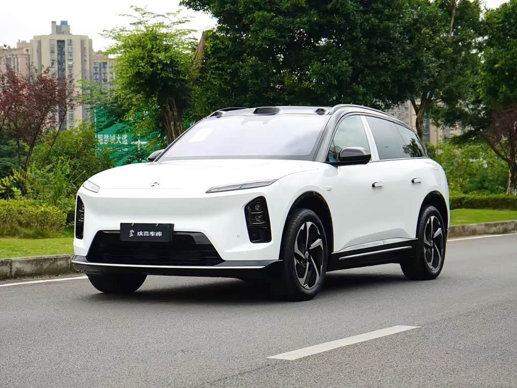 NIO ES6