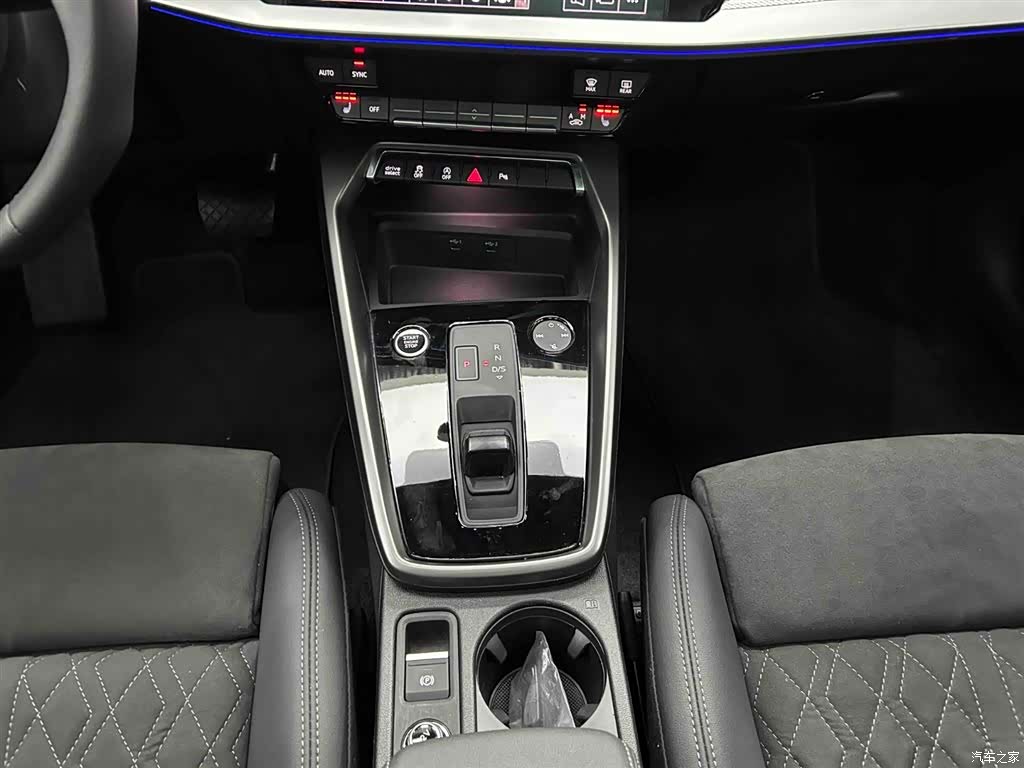 Audi A3, 2024 все фото