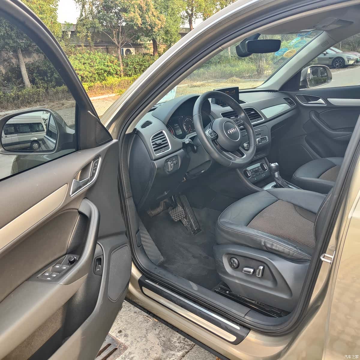 Audi Q3, 2017 10