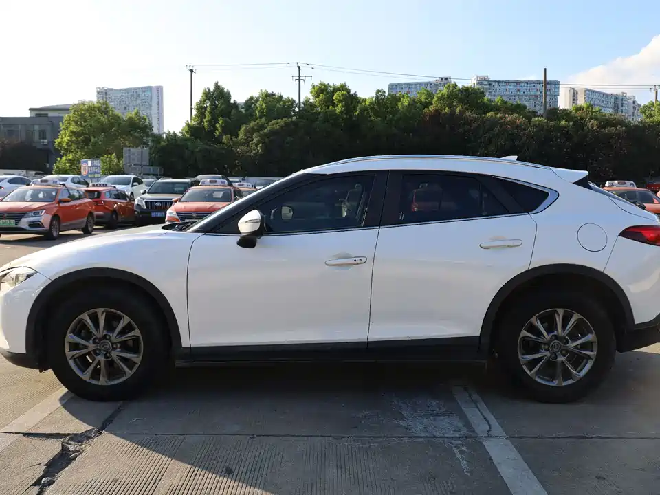 Mazda CX-4