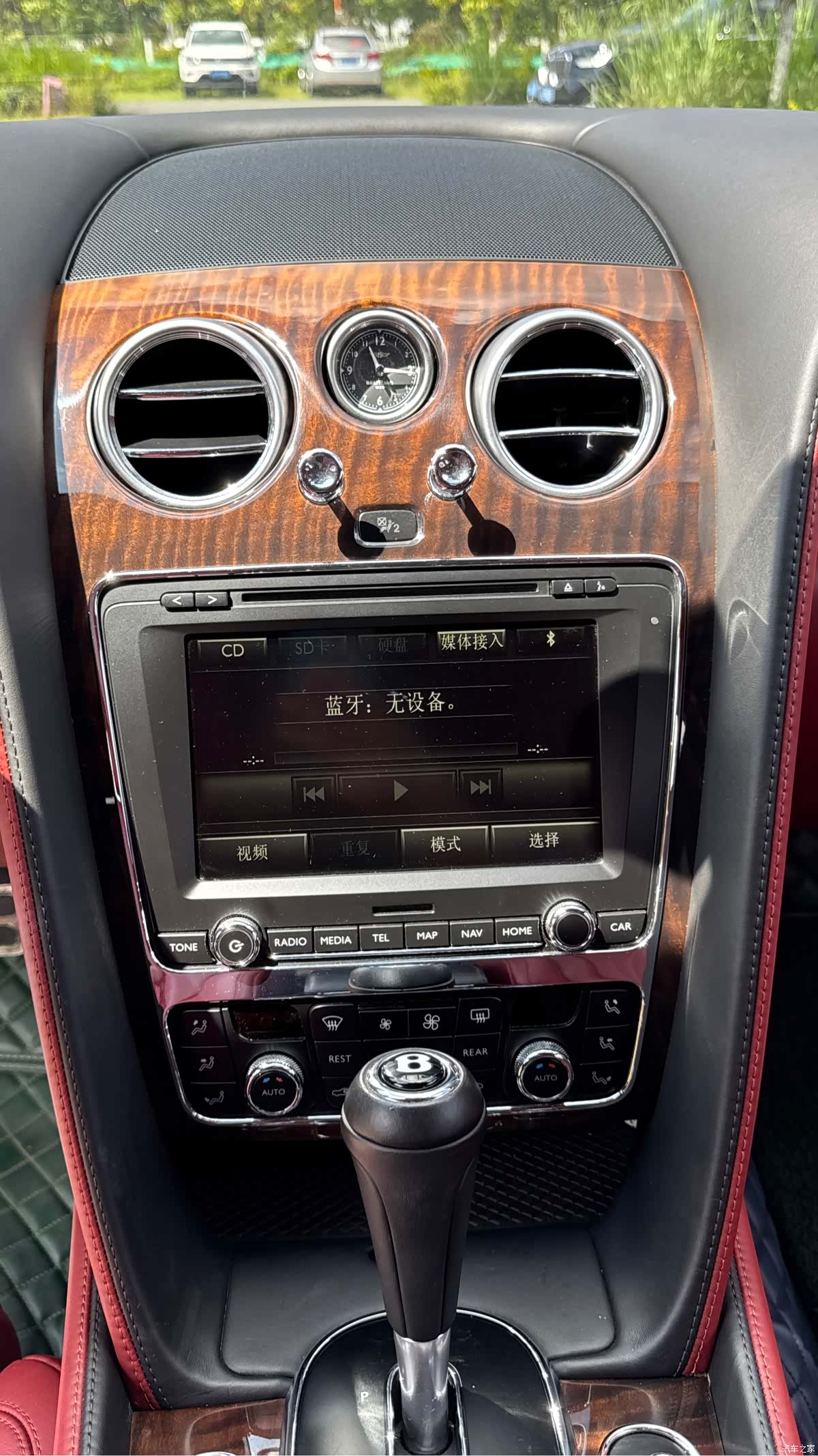 Bentley Flying Spur, 2018 16