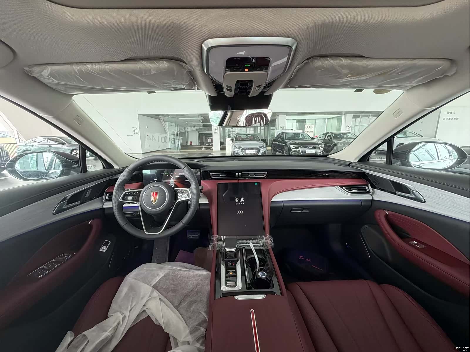 Hongqi H5, 2026 все фото