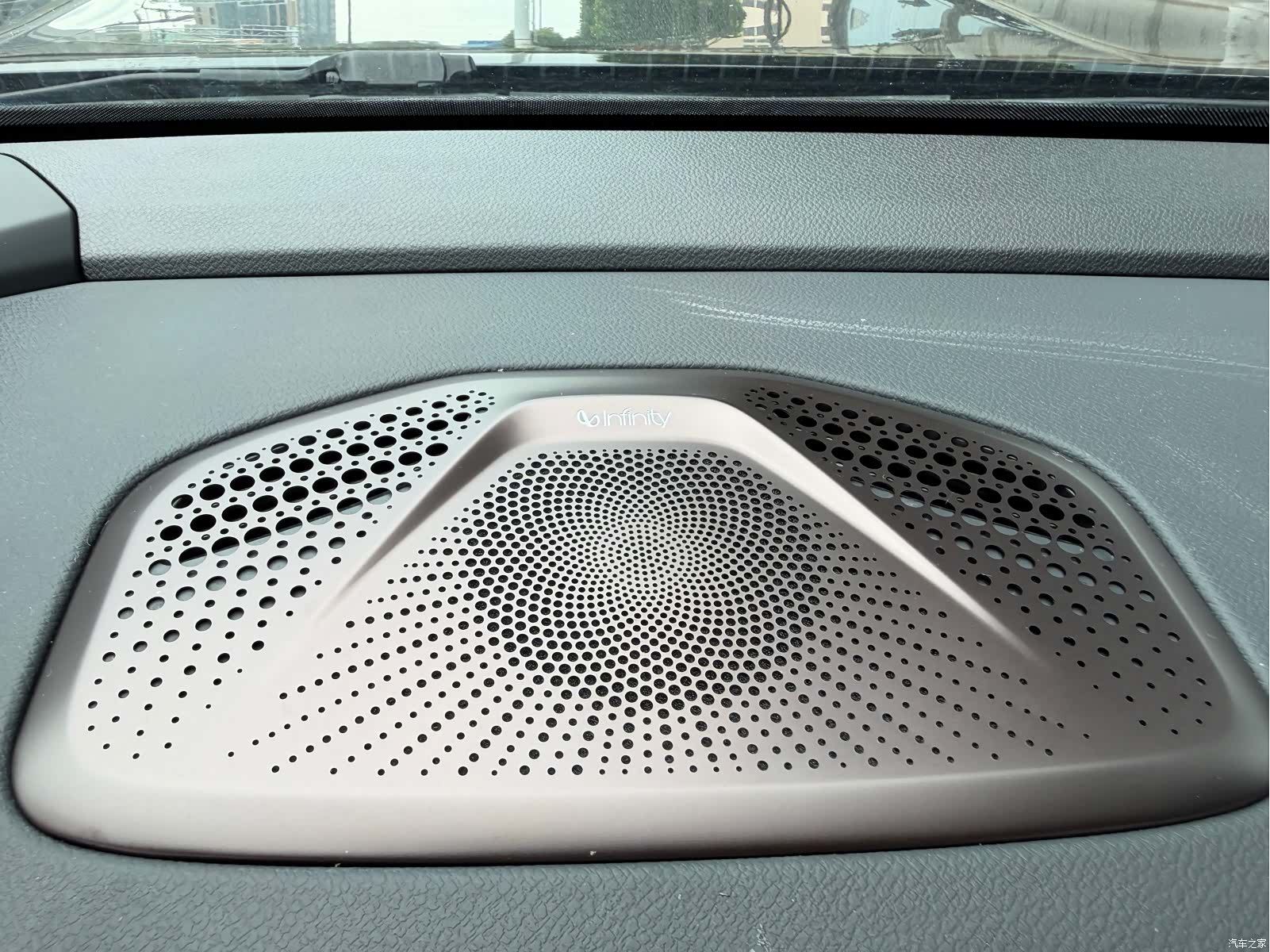 Geely Xingyue L, 2024 22