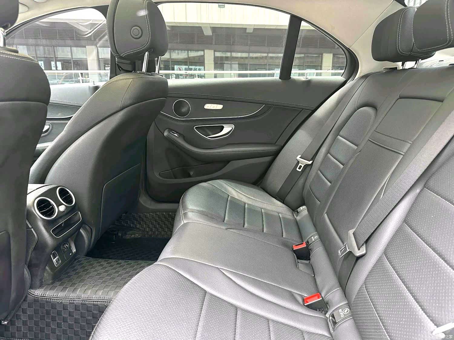 Mercedes-Benz C-Class, 2020 10