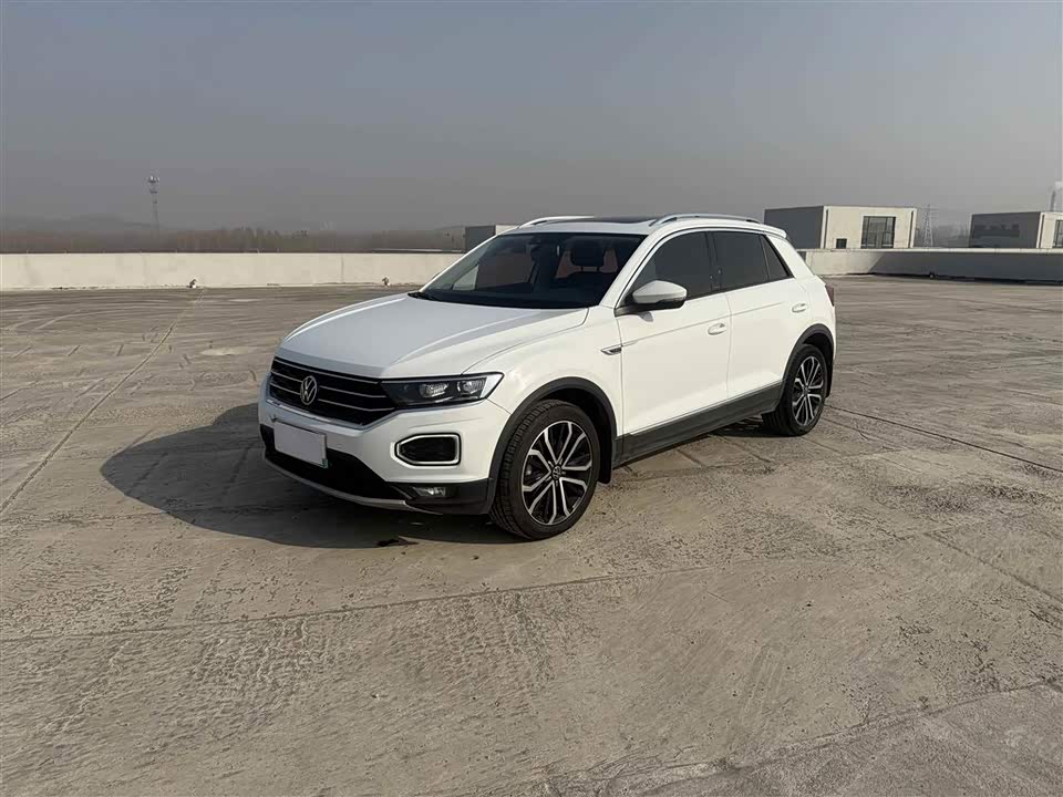 Volkswagen T-ROC exploring Songs