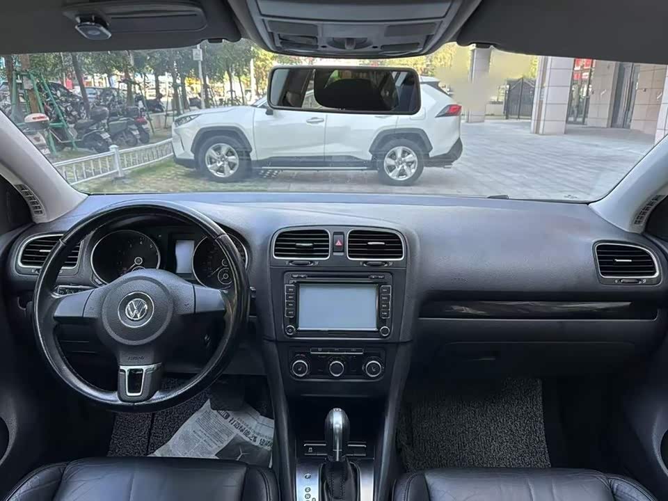 Volkswagen golf