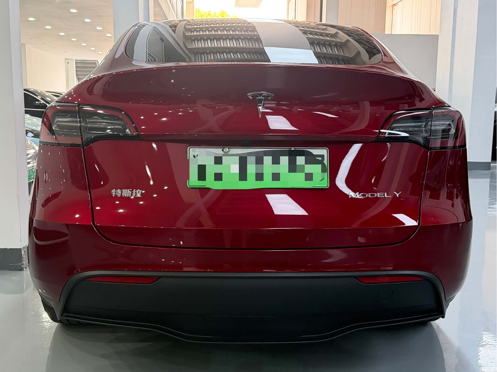 Tesla Model Y, 2024 11